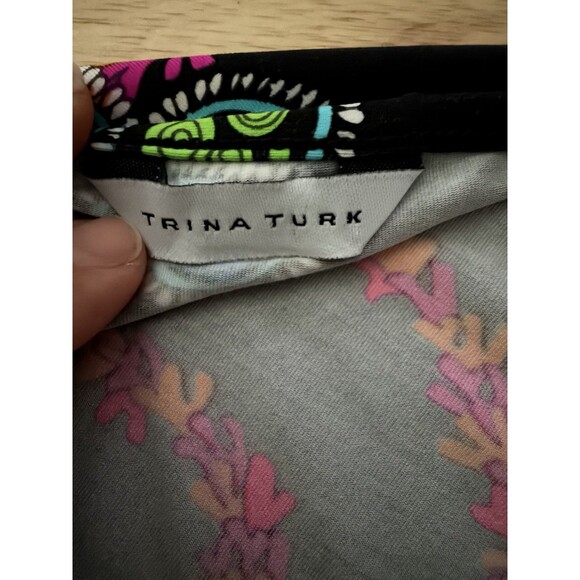 Trina Turk Top Sz m Multicolored Floral Shrug Pullover Boho Artsy Dress Coverup - Picture 7 of 9